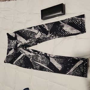 Lululemon Capri Leggings